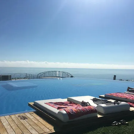 Infinity View Апартаменты *